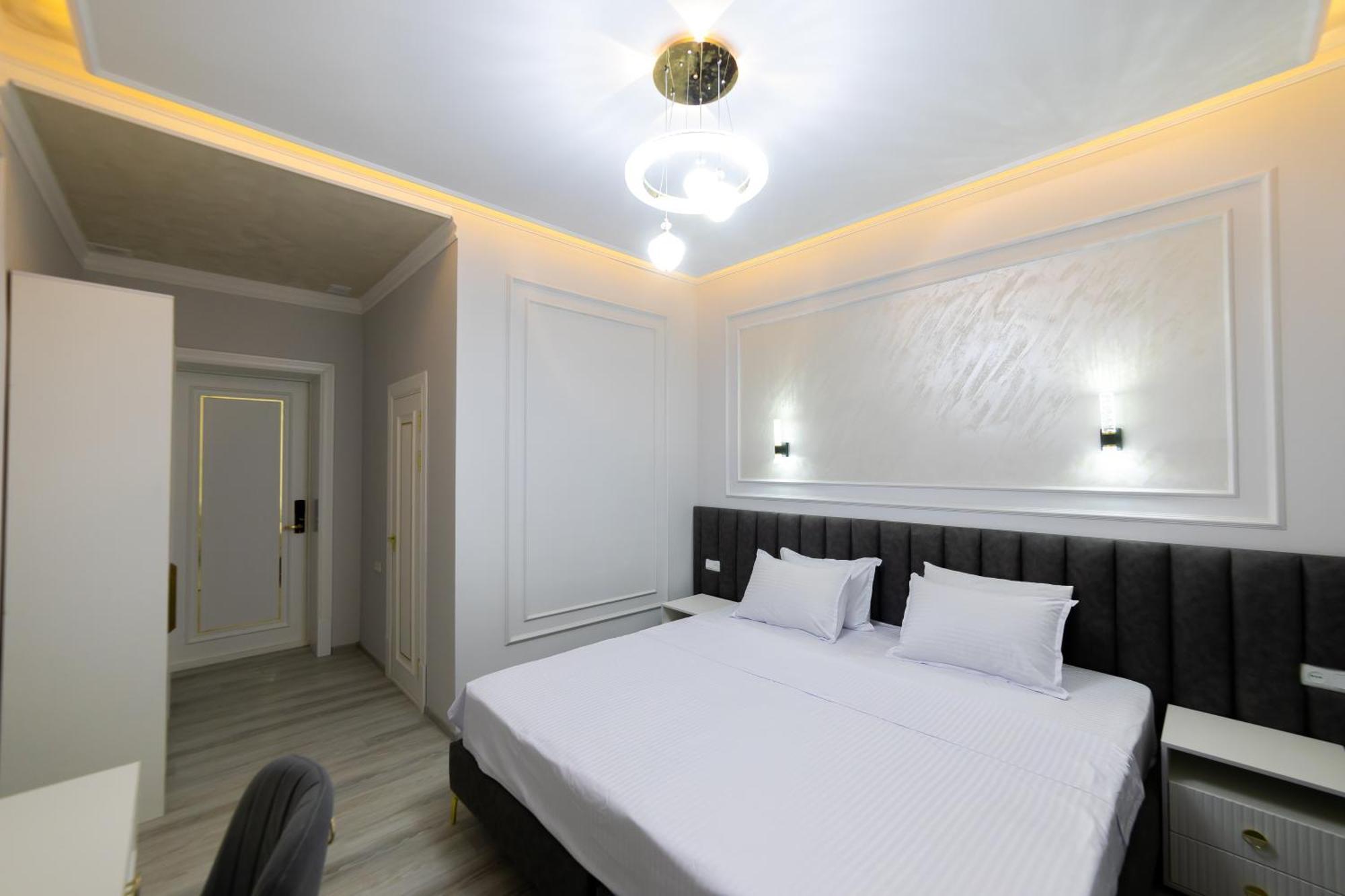 Isakhoja Hotel Хива Екстериор снимка
