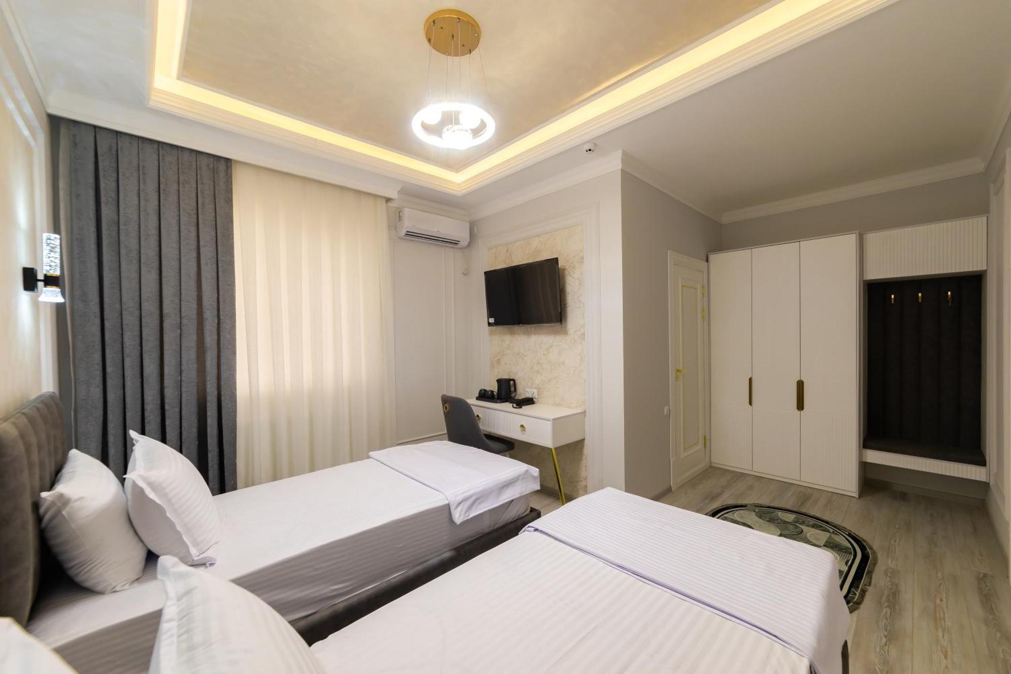 Isakhoja Hotel Хива Екстериор снимка