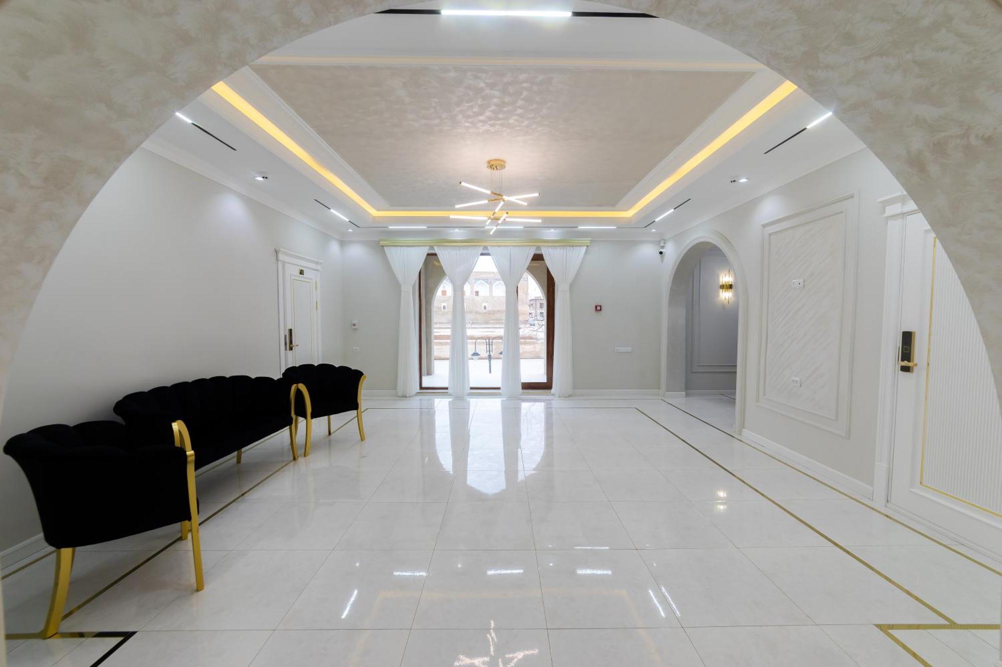 Isakhoja Hotel Хива Екстериор снимка
