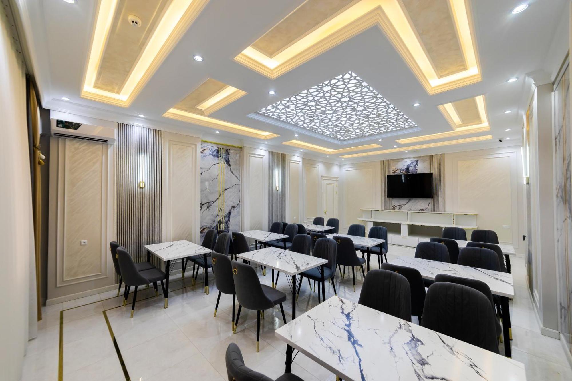Isakhoja Hotel Хива Екстериор снимка