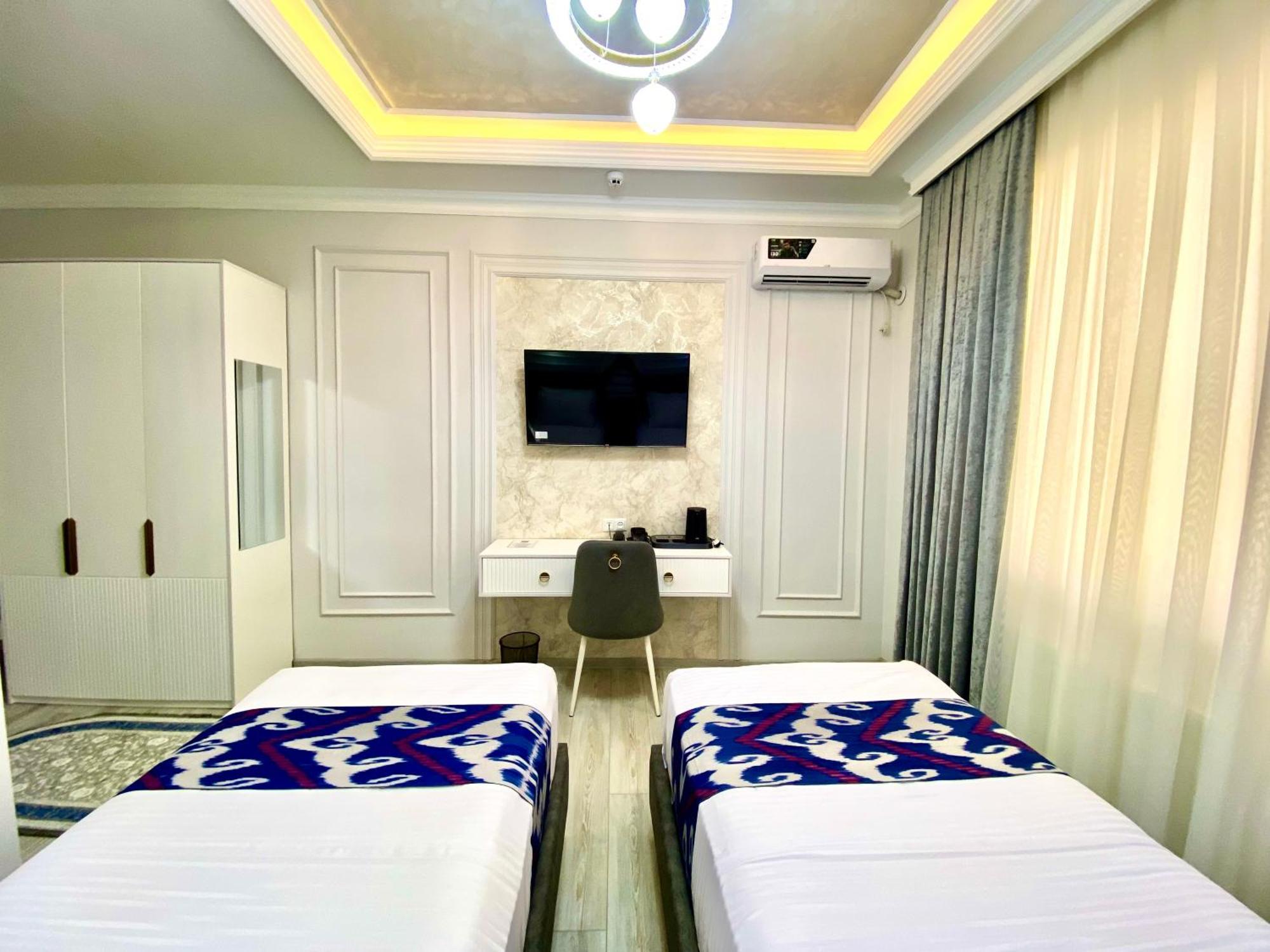 Isakhoja Hotel Хива Екстериор снимка
